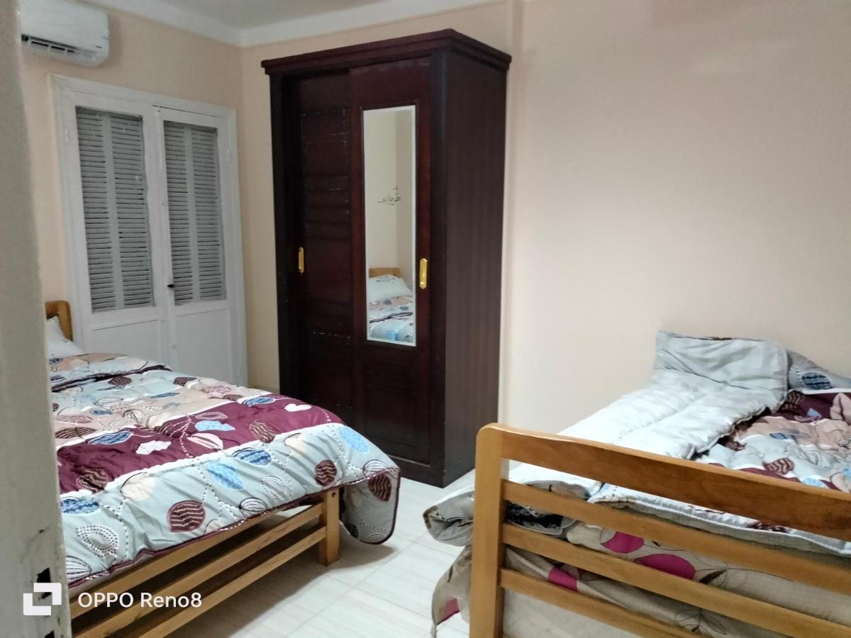 Family Apartment - Next To Abdeen Palace And Museum El El Cairo Exterior foto
